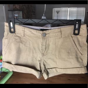 Aeropostale tan shorts